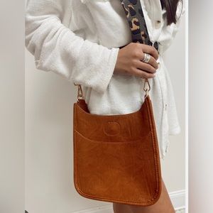 Ahdorned Crossbody Bag
